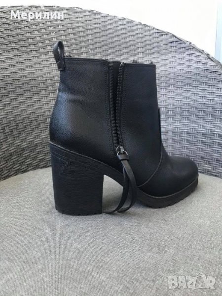 Боти, снимка 1