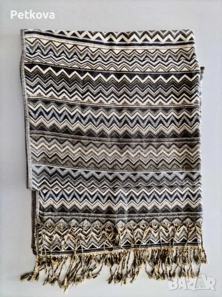 Шал, снимка 1