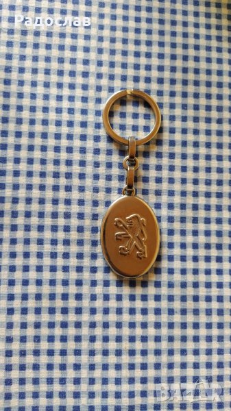 стар ключодържател PEUGEOT, снимка 1