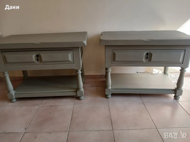 Намалени!! нощни шкафчета масив, дъб , снимка 1