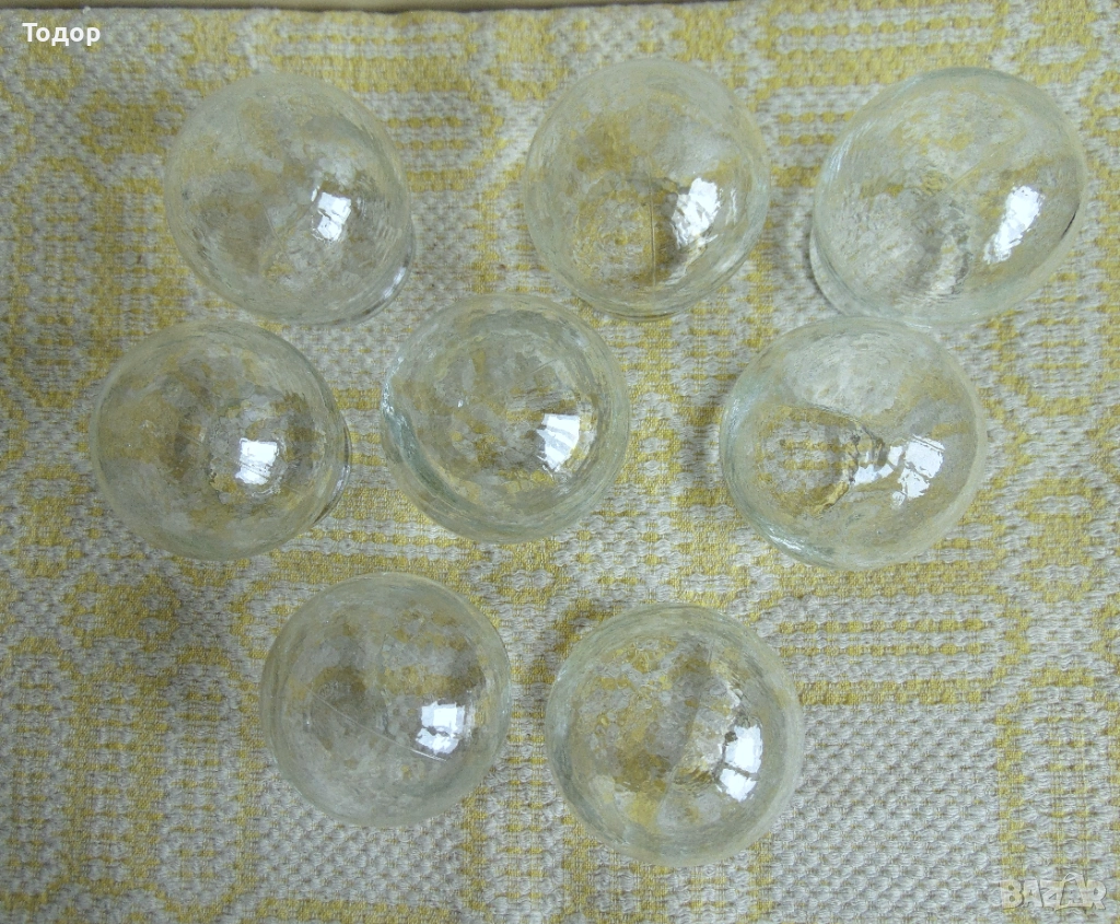 Стари стъклени вендузи, снимка 1