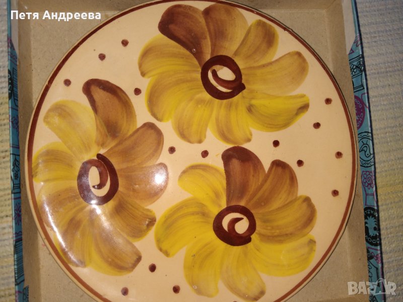 Декоративна порцеланова чиния, снимка 1