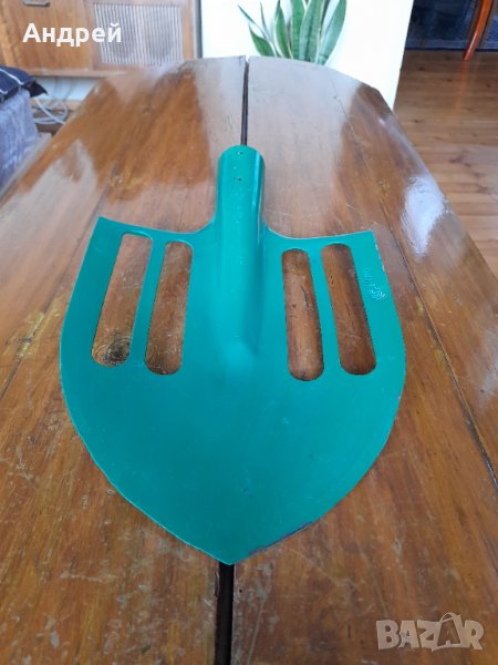 Стара права лопата,бел,кюрек #2, снимка 1