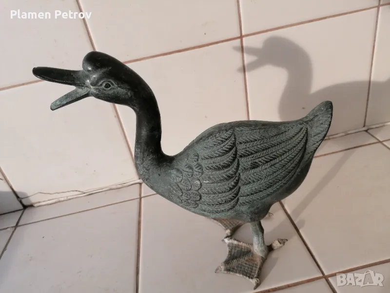 Стара бронзова патица , снимка 1