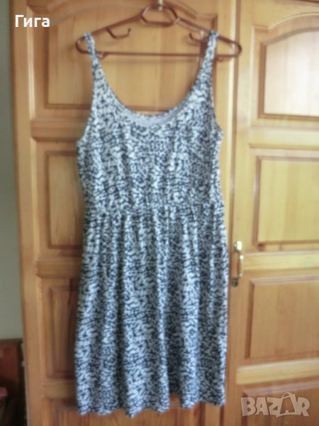 Трикотажна рокля на Н&М, снимка 1