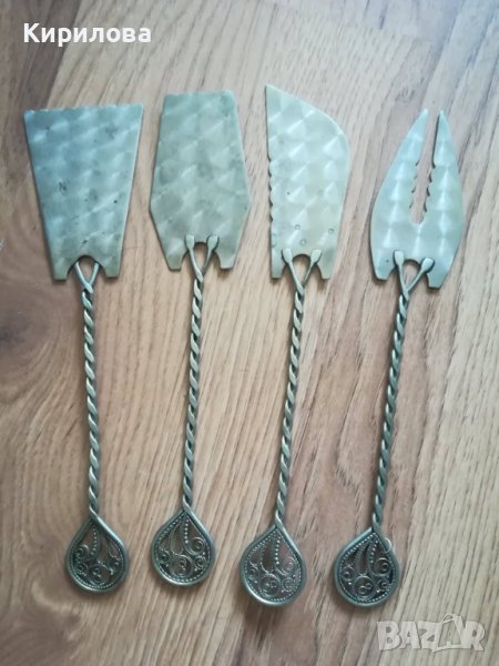 Сребърни прибори за торта дължина 26 см. Цена 100 лв, снимка 1