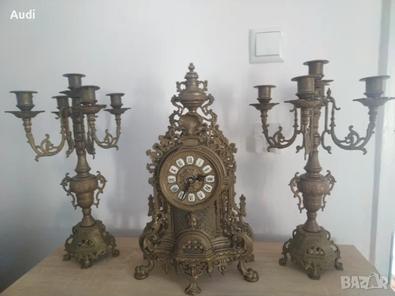 Комплект каминен часовник с два свещеника. , снимка 1