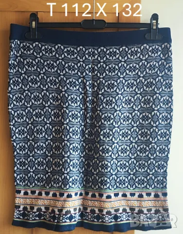 Дамска къса пола в тъмносиньо, оранжево и бяло пролет/есен; 4XL÷6XL