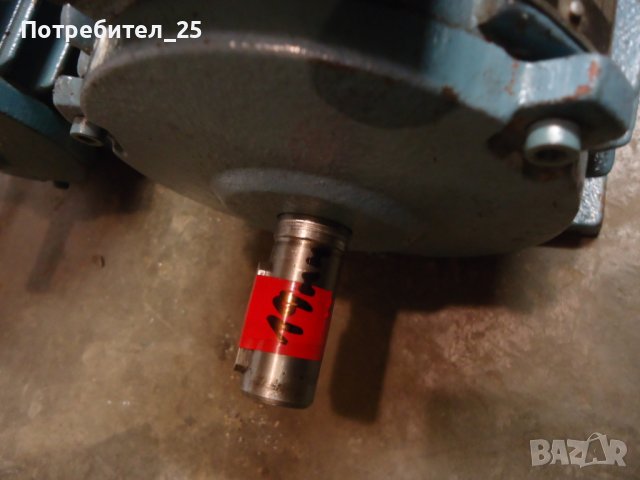 Трифазни ел.мотори 0,75KW - 1400 об/мин., снимка 3 - Електродвигатели - 43388974