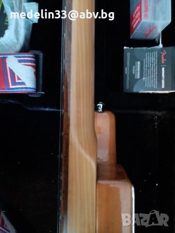 Westfield Fender walnut stratocaster 1989 pro series ел. китара, снимка 14 - Китари - 42971885