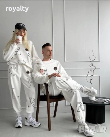 Moncler Бял Дамски Комплект , снимка 2 - Спортни екипи - 52076597