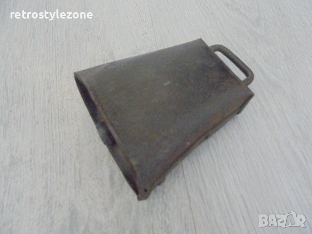 № 8453 стара желязна хлопка   - размер 10 / 8,5 / 5 см , снимка 4 - Други ценни предмети - 53143379