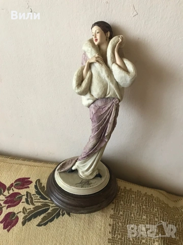 Vittorio Tessaro старуетка фигурка жена 25 см