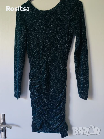 Рокля М размер , снимка 4 - Рокли - 51029857