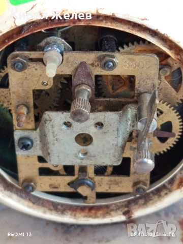 Стар механичен будилник SHANGHAI CHINA рядък за части ремонт КОЛЕКЦИЯ 44050, снимка 7 - Антикварни и старинни предмети - 51952657