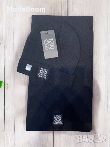 Loewe шапка + шал Различни цветове , снимка 2 - Шапки - 48428208