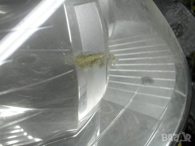 Десен фар ксенон Ситроен Ц4 , снимка 5 - Части - 27765517
