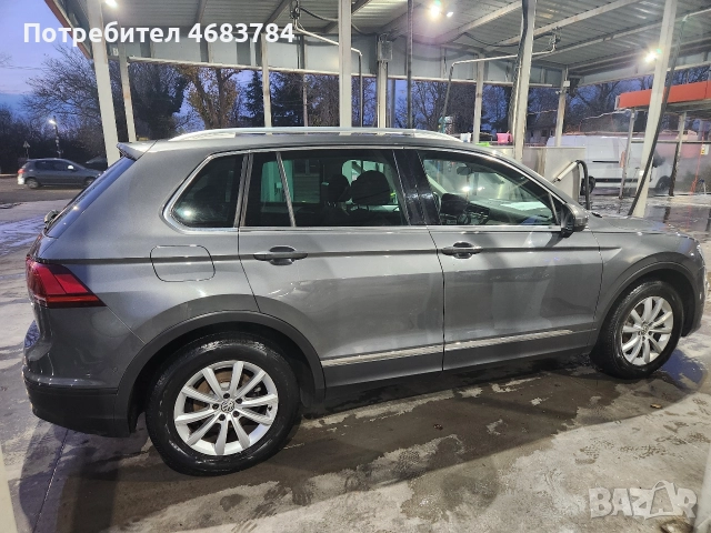 Volkswagen Tiguan 2.0 TDI, снимка 6 - Автомобили и джипове - 52804096