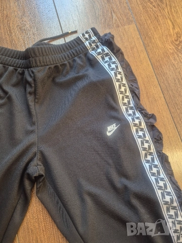 Nike долнище, снимка 2 - Спортни екипи - 51791368