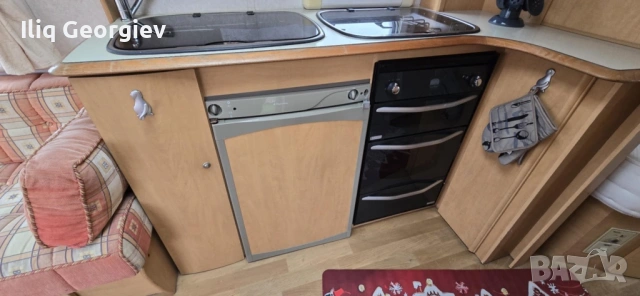 Кaравана BAILEY SENATOR-ФРЕНСКА СПАЛНЯ/Душ кабина/Платено мито/Подходяща за стационарна/ОБОРУДВАНА, снимка 9 - Каравани и кемпери - 53568119