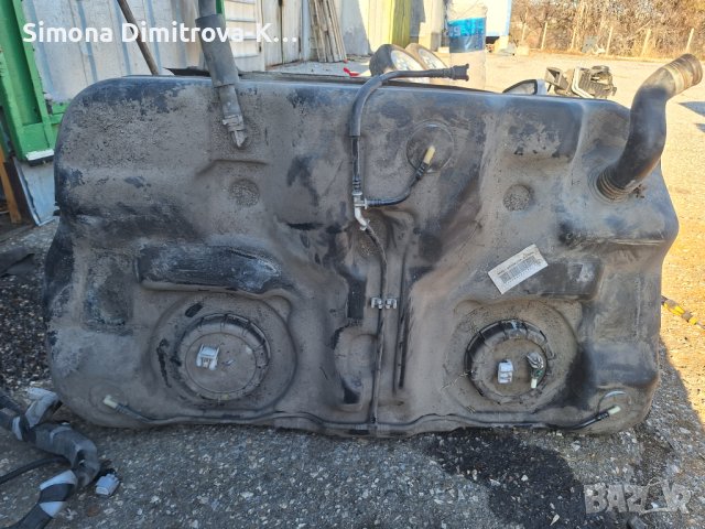 Нисан 2.5 безин, снимка 3 - Части - 43454025