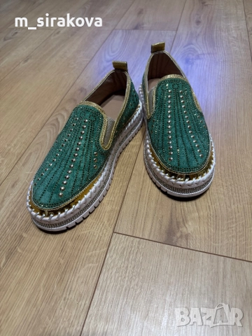 Мокасини с камъни, снимка 4 - Дамски ежедневни обувки - 51811687