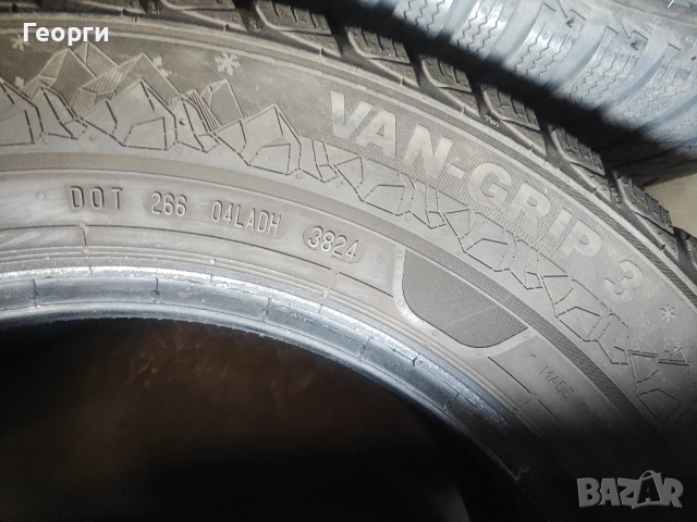 2бр.зимни гуми 215/65/16C Semperit, снимка 3 - Гуми и джанти - 52409922