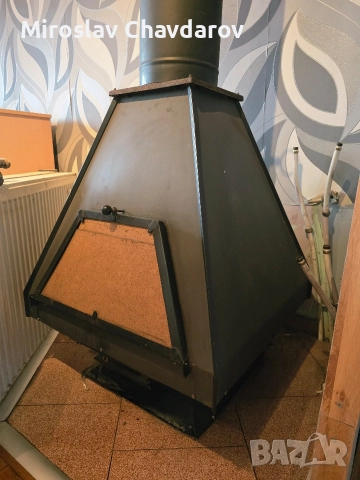 Камина с водна риза 