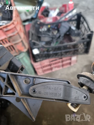 Педал на газта за MERCEDES W210 E-класа W210 S210 LHD 2103011220, снимка 2 - Части - 51215372