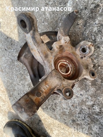 Шенкел главина преден десен за Нисан х-трейл Т30.2002-2006г, снимка 3 - Части - 37771090