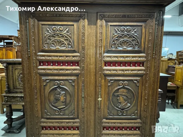 Двукрилен гардероб от дъбов масив, снимка 8 - Гардероби - 48154222