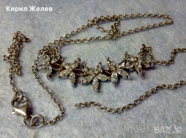 НЕЖНО ФЛОРАЛНО СРЕБЪРНО КОЛИЕ ЦВЕТЯ СРЕБРО 925 с БЯЛА ПОЗЛАТА Нужда от ЛЕК РЕМОНТ на ВЕРИЖКАТА 47974, снимка 10 - Колиета, медальони, синджири - 48952894