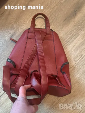Нова раница guess , снимка 3 - Раници - 50177640