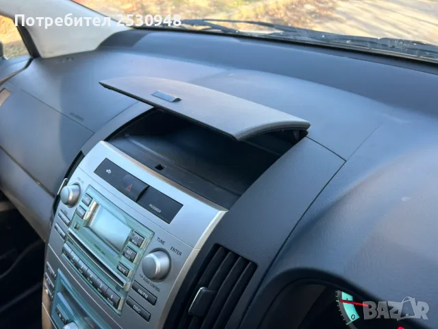 Toyota Corolla Verso 2.2 D-CAT на части , снимка 8 - Автомобили и джипове - 48158533