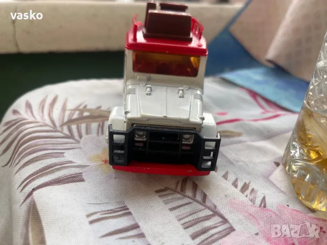 Френски Мажорет Toyota 1:43, снимка 2 - Колекции - 49894746