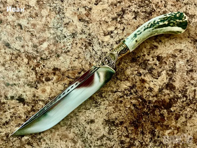 Ловен нож ръчно изкован