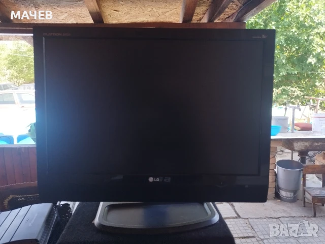 Телевизор - монитор LG Flatron 22 ", снимка 4 - Телевизори - 51158152