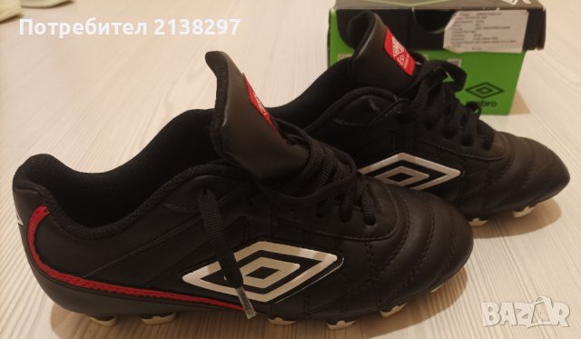 футболни обувки UMBRO 35 номер, снимка 2 - Футбол - 44033163