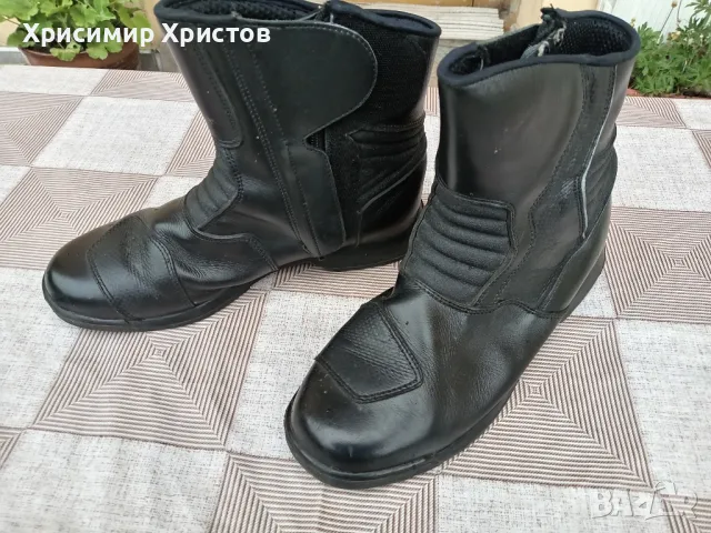 мото боти 42, снимка 1
