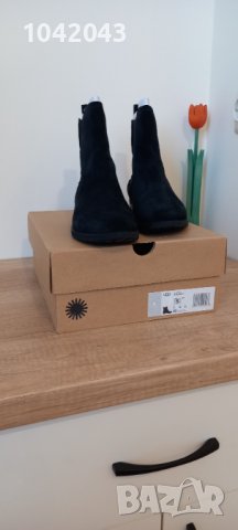 Дамски боти UGG 36, снимка 16 - Дамски боти - 43250695