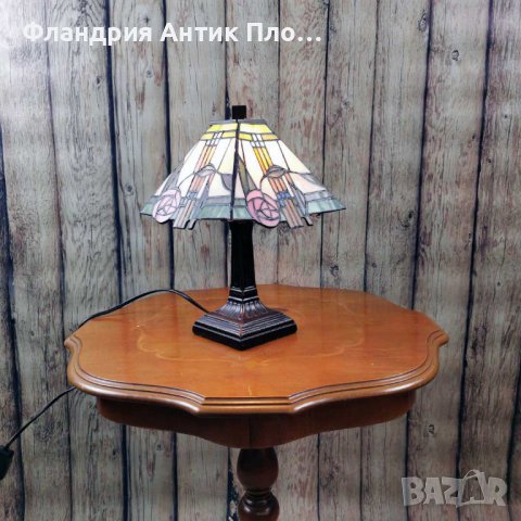 Настолна лампа - Рози, в стил Тифани , снимка 6 - Настолни лампи - 43377597
