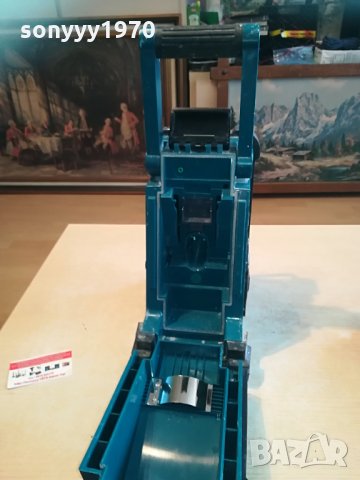 makita profi radio-с батерия/зарядно-внос англия 1804210922, снимка 15 - Ресийвъри, усилватели, смесителни пултове - 32588958