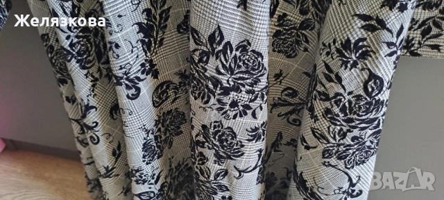 Рокля с цип на цветя на рози М размер с цип деколте , снимка 11 - Рокли - 40521534