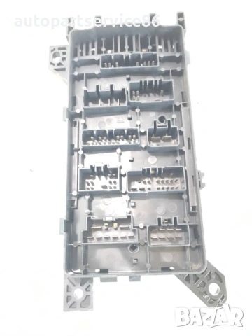 Бушониера Кутия за предпазители за KIA Sedona 2.9 CRDi (2002-2006) OK53H66760, снимка 2 - Части - 53286937
