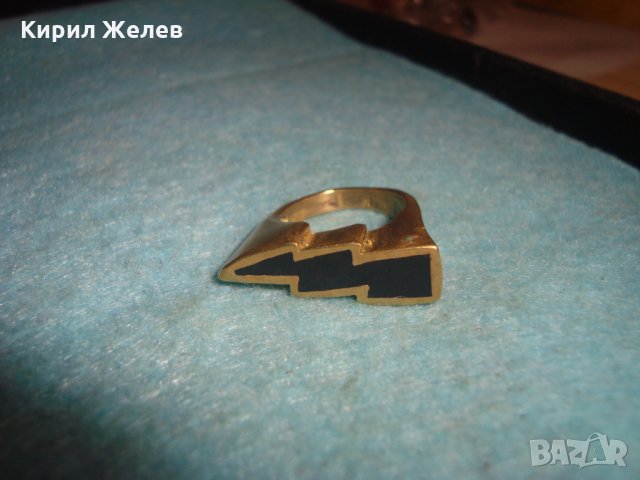 СТАР БРОНЗОВ ПРЪСТЕН - МЪЛНИЯ инкрустиран с ЧЕРЕН ОНИКС РЪЧНА МАЙСТОРСКА РЯДКА ИЗРАБОТКА УНИКАТ 7318, снимка 10 - Антикварни и старинни предмети - 34839583