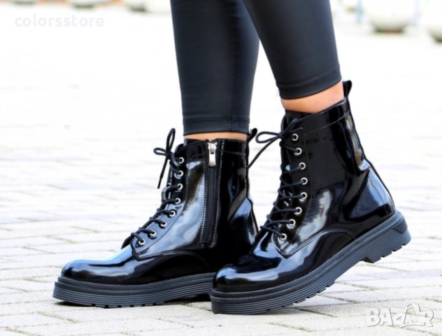 Равни боти - черен лак - CB30