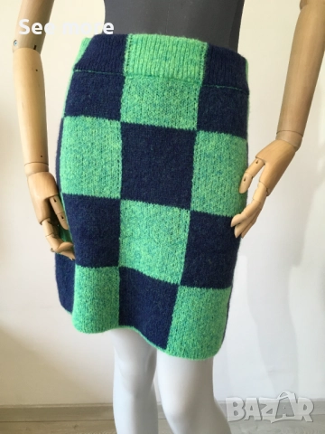 Stine Goya алпака пола М, снимка 2 - Поли - 52867719