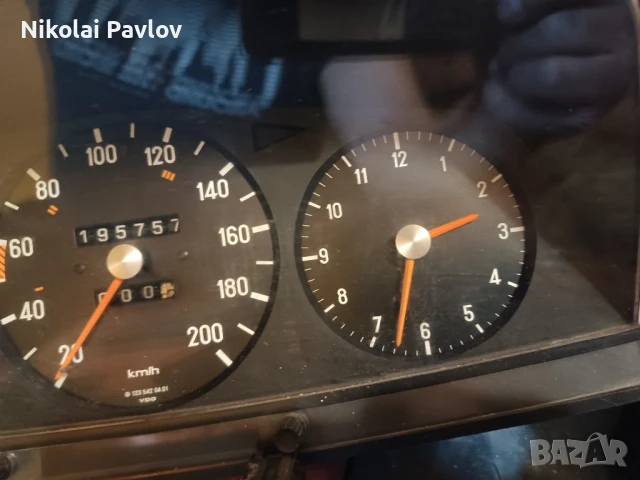 Километраж лост мигачи и светлени дръжки и други части за Мерцедес 123