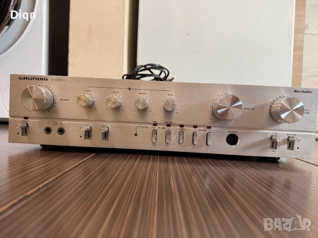 Grundung V5000, снимка 2 - Ресийвъри, усилватели, смесителни пултове - 52080572