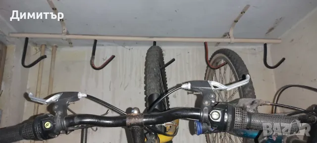 Продавам стойка за 5броя велосипеди за таван , снимка 2 - Други стоки за дома - 47390605